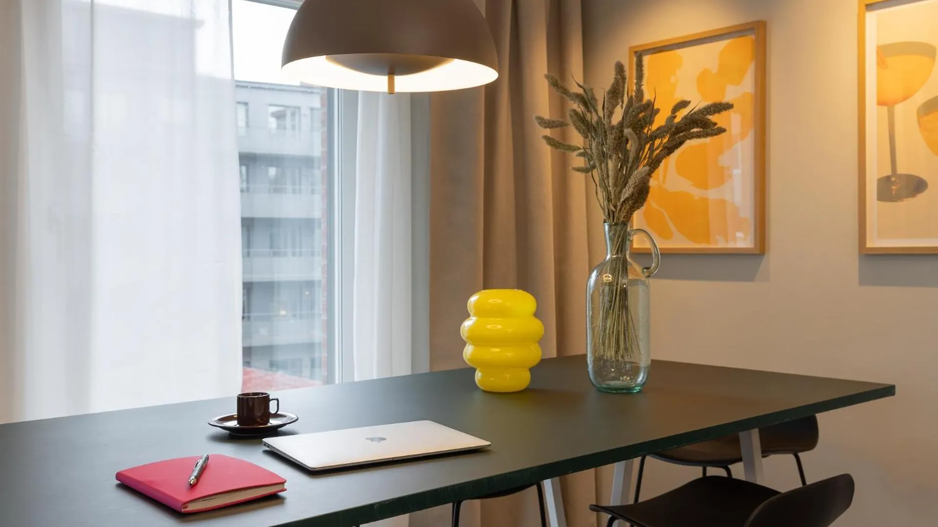 Yellow Nest - Sunset Apartment Malmo Sweden