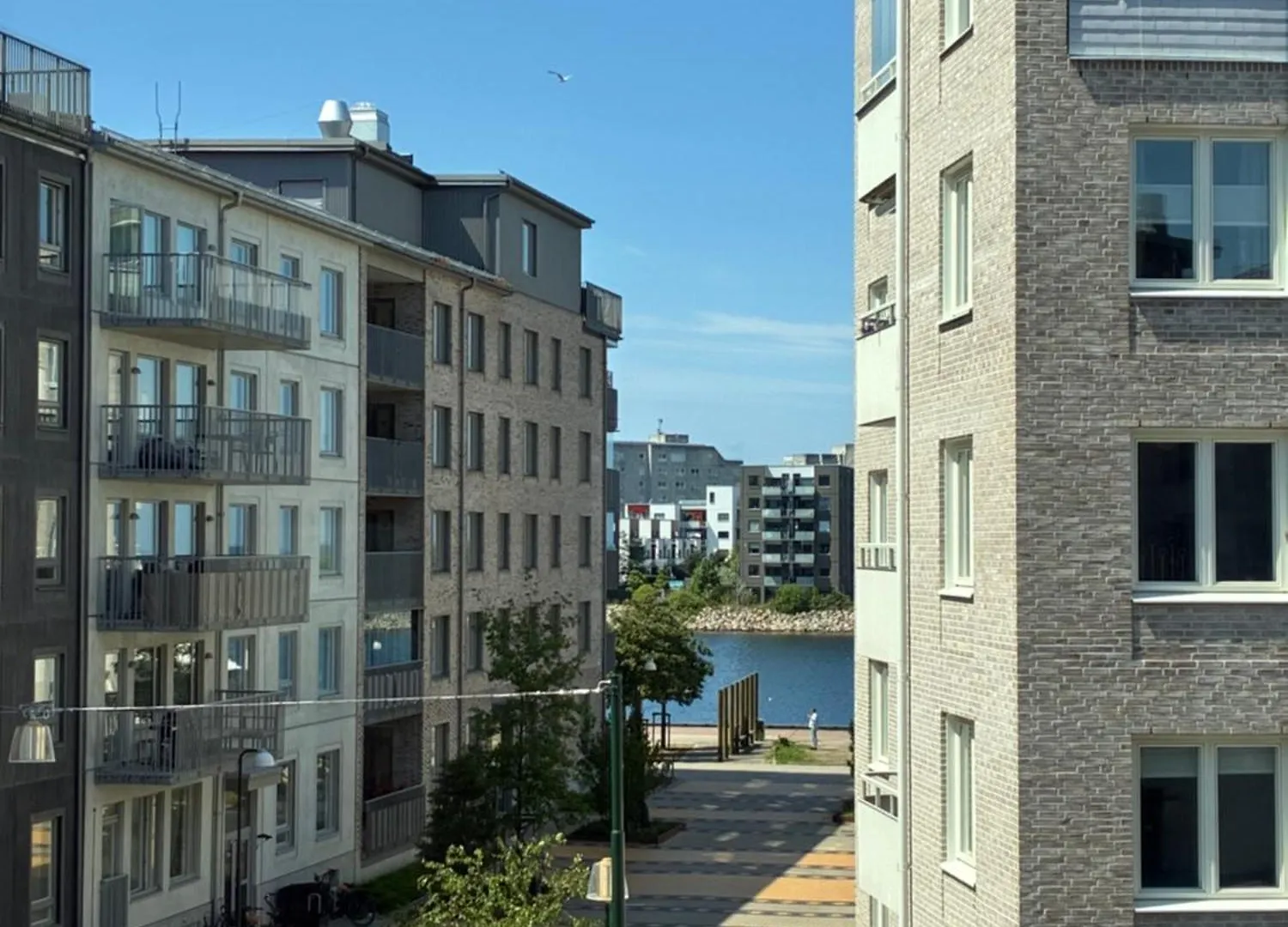 Yellow Nest - Sunset Apartment Malmo Sweden